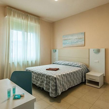 Hotel Villa San Giuseppe San Bartolomeo Al Mare Dış mekan fotoğraf