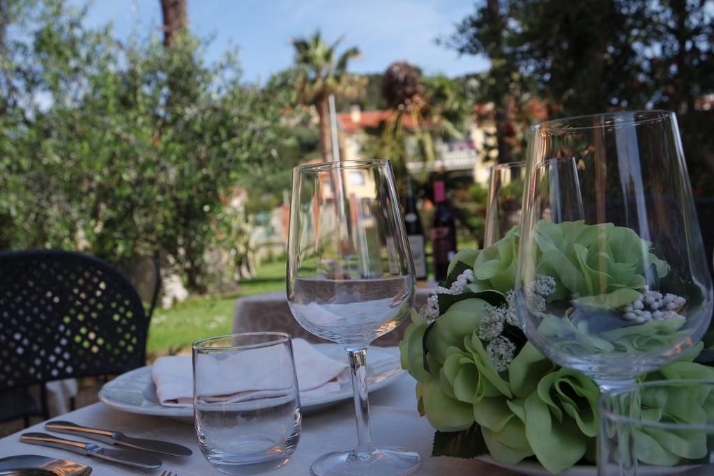 Hotel Villa San Giuseppe San Bartolomeo Al Mare Dış mekan fotoğraf